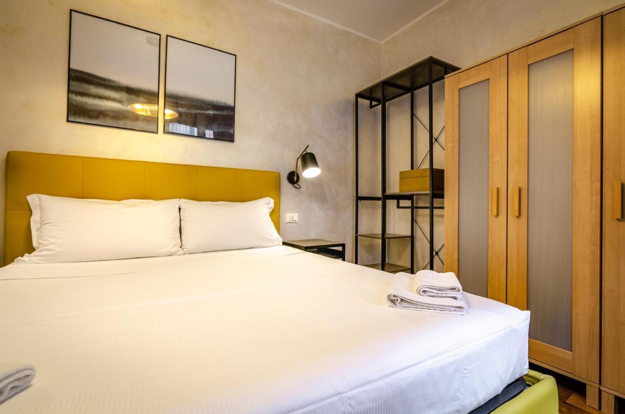 Goito Luxury Apartment, In The Historical Center Bologna Buitenkant foto