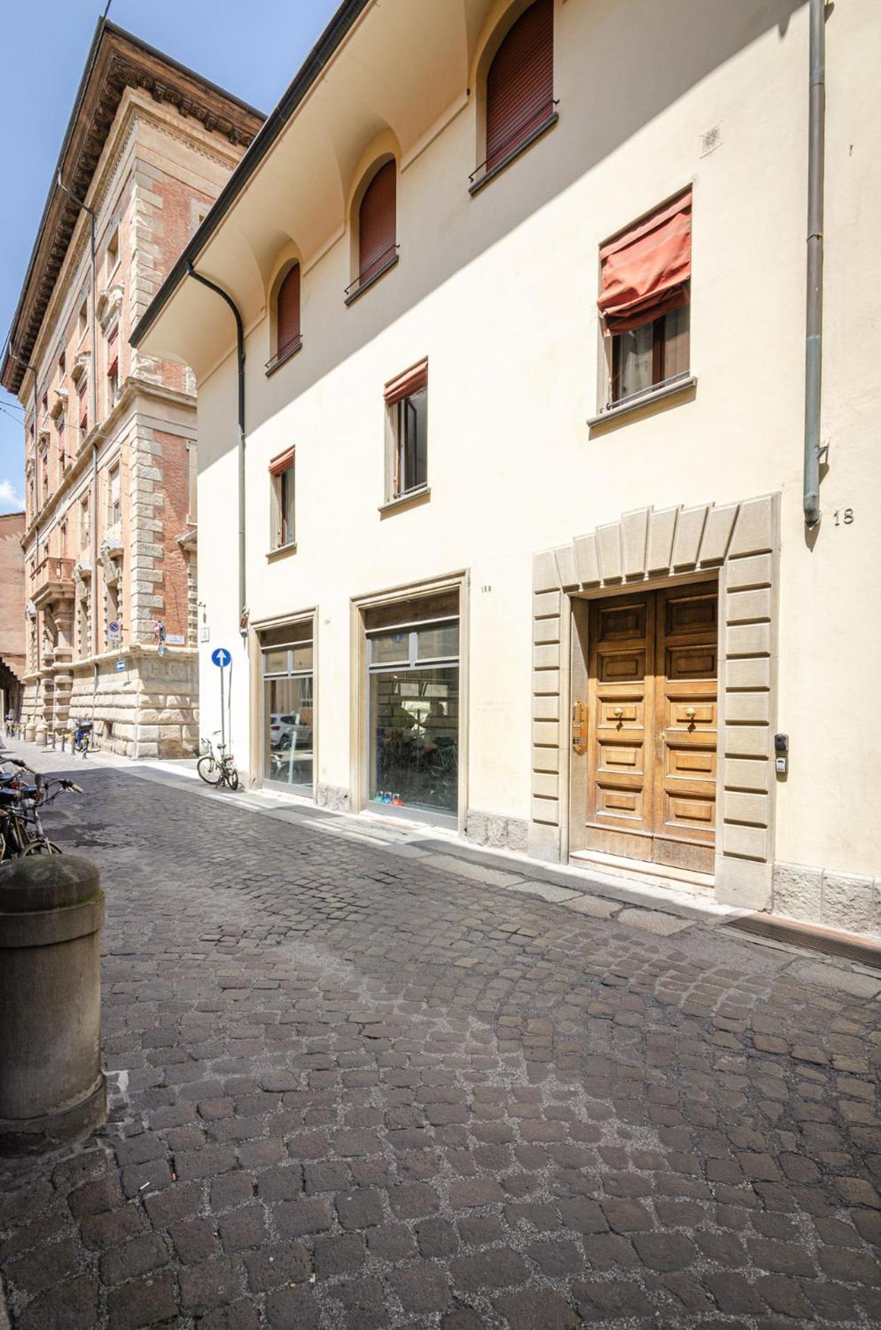 Goito Luxury Apartment, In The Historical Center Bologna Buitenkant foto